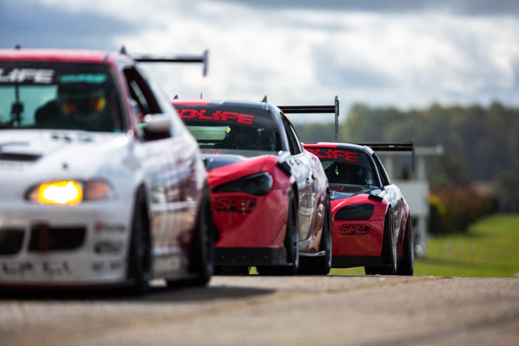 Team Kelly Racing on Grid