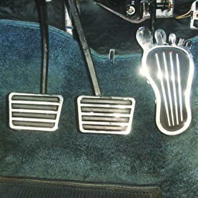 throttle pedal